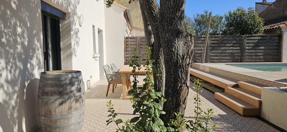 Garden, Dining area, Garden view, Pool view, Swimming pool