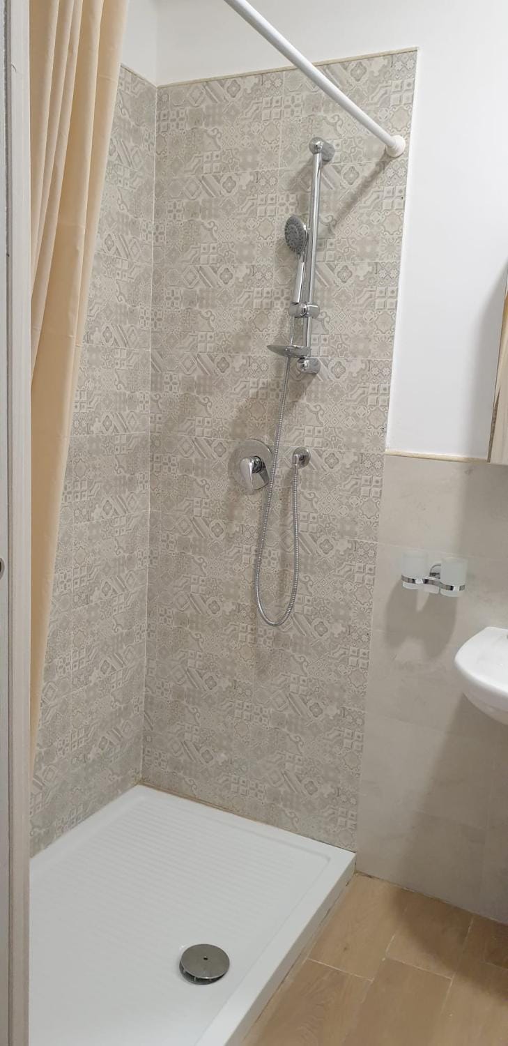 Shower, Property building