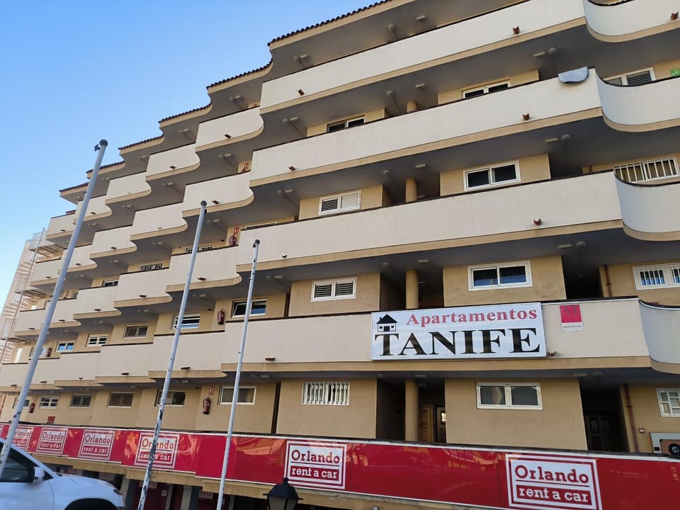 Suite Yumbo Apartment in Maspalomas