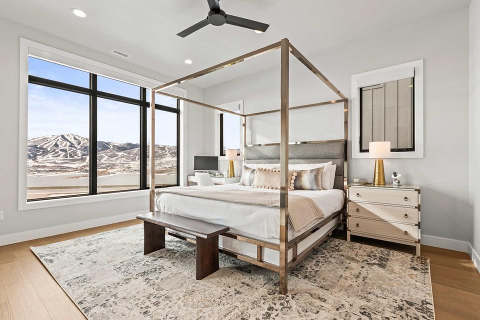 Luxury Lakeview Retreat A Jordanelle Gem in Hideout, Utah House in Hideout