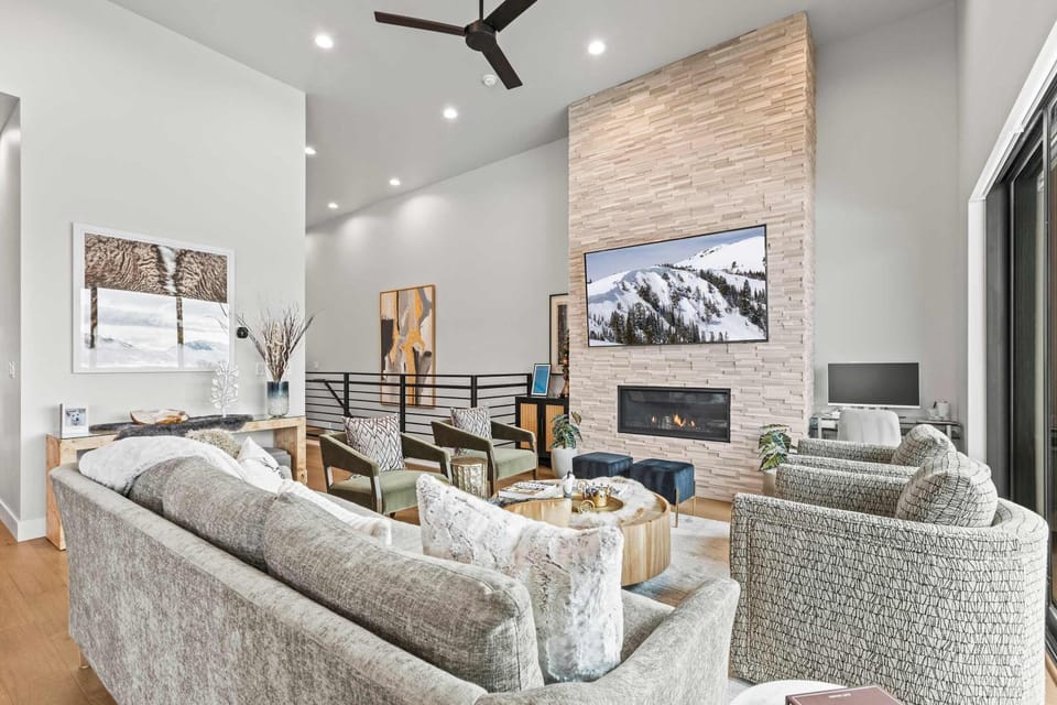 Luxury Lakeview Retreat A Jordanelle Gem in Hideout, Utah House in Hideout