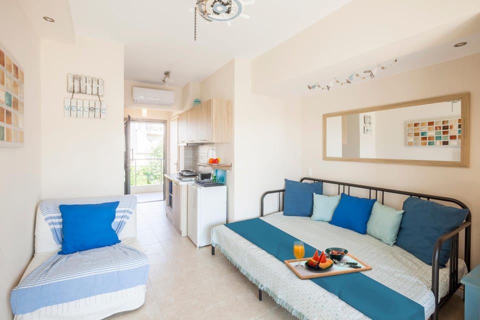 Seating area, Bedroom