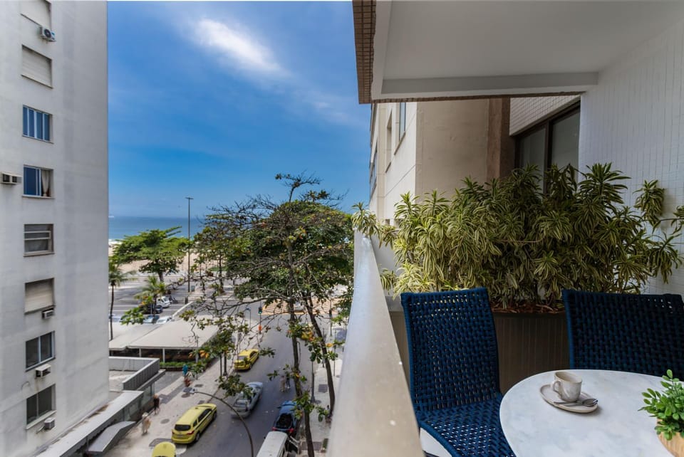 Natural landscape, View (from property/room), Balcony/Terrace, Balcony/Terrace, Dining area, Sea view