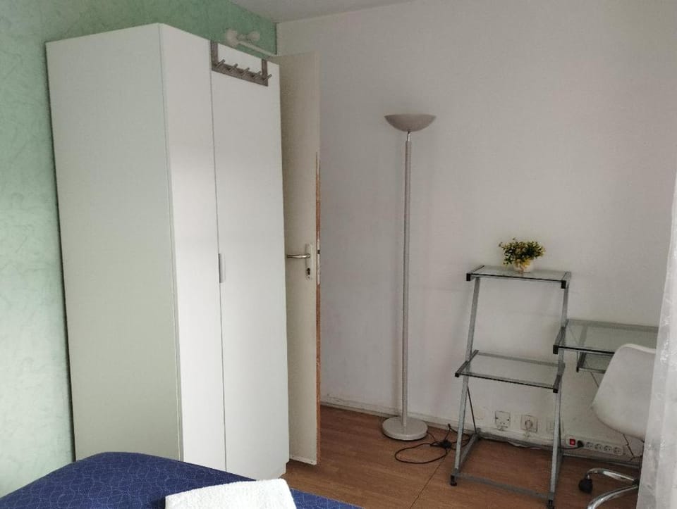 2 Chambres Communicantes JM 4 Bonneuil Vacation rental in Île-de-France