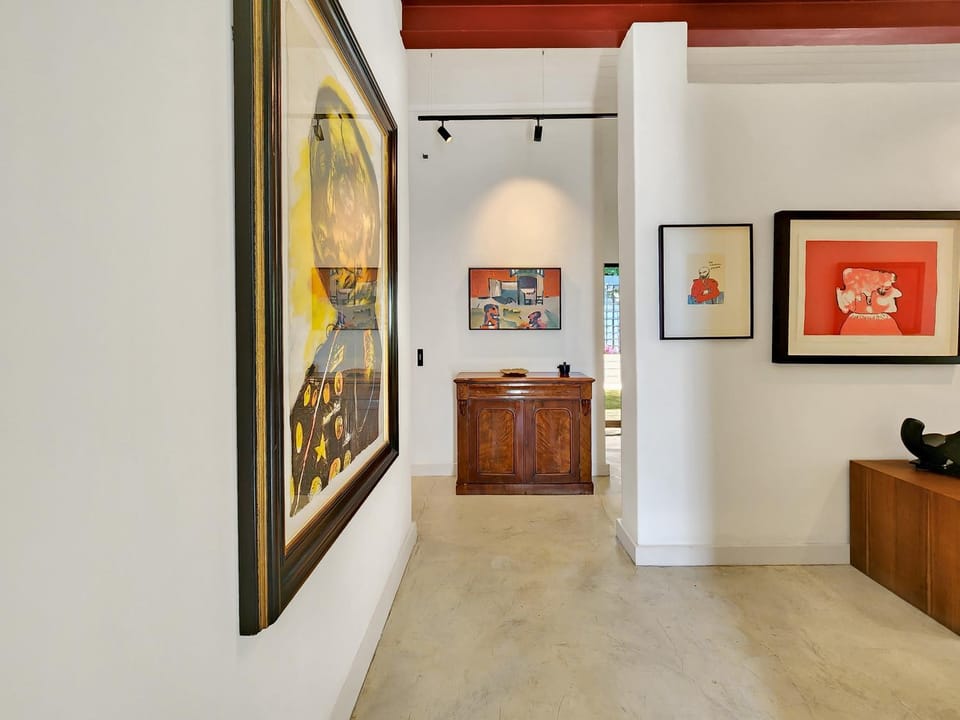 New! Camps Bay Family Retreat - Pool & Sunset Deck House in Camps Bay