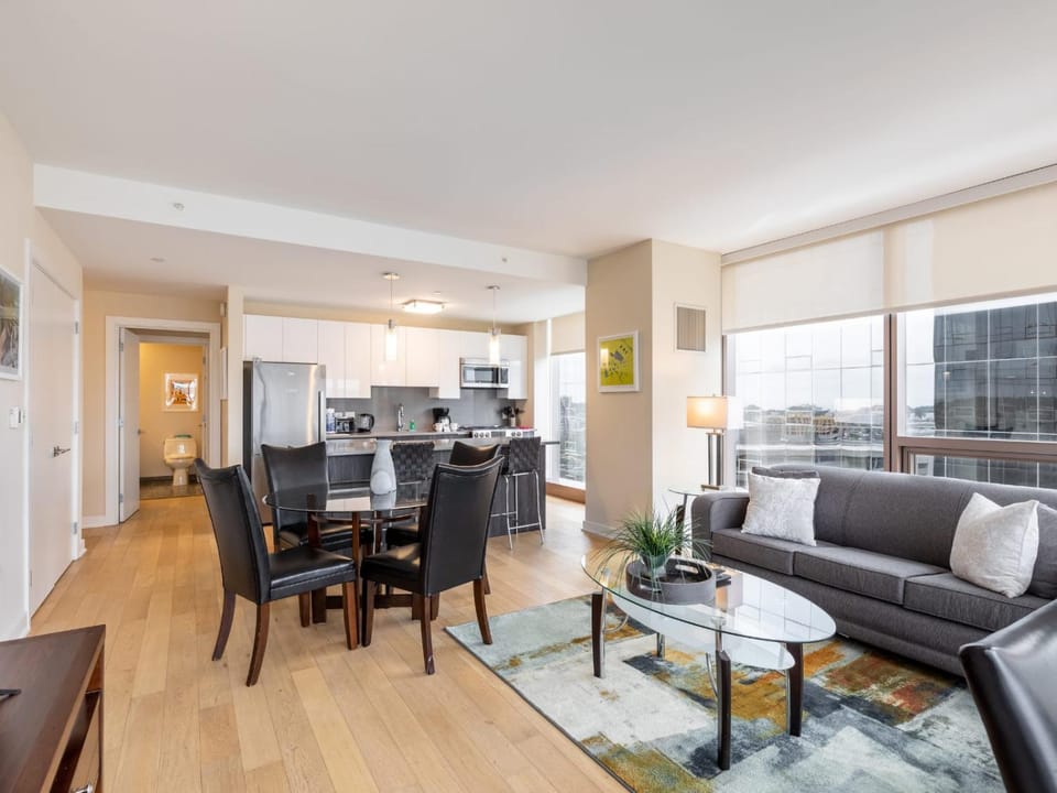 Living room, Seating area, Dining area