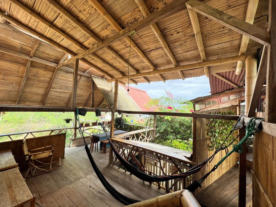 Balcony/Terrace, Balcony/Terrace, Living room, Seating area, Dining area