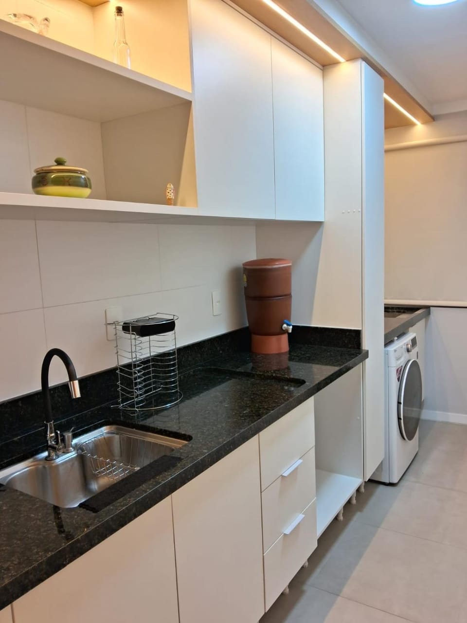 Apartamento novo entre a praia dos Ingleses e Santinho Apartment in Florianopolis