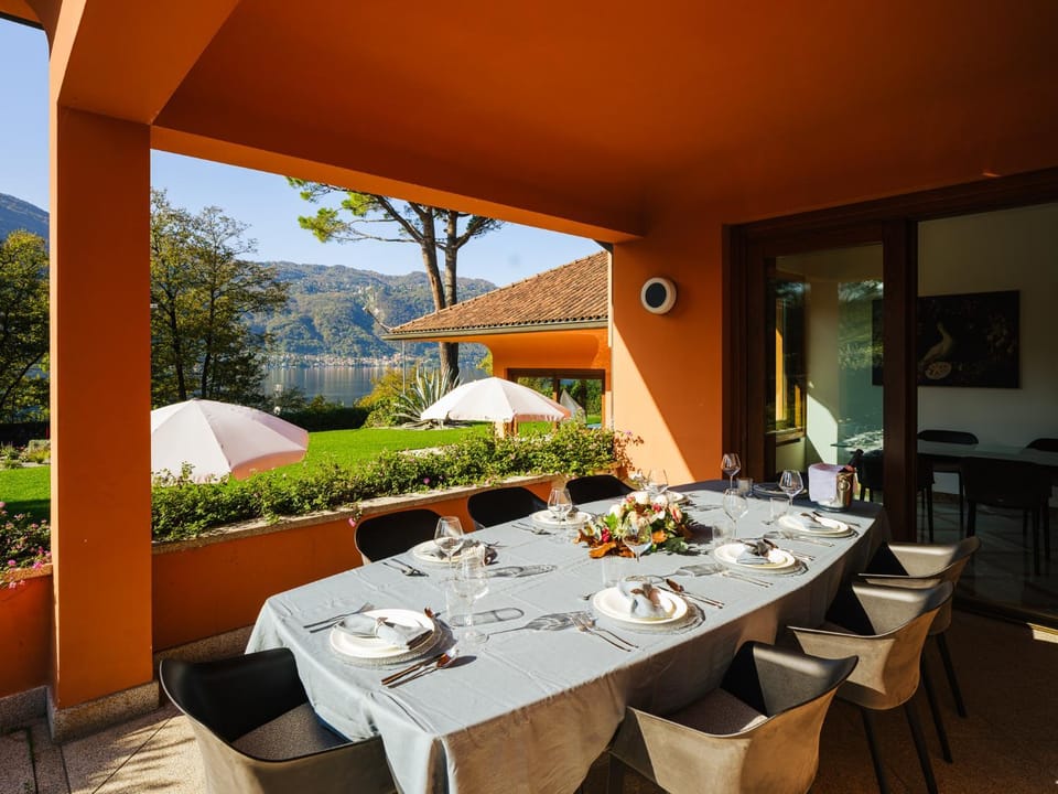 Garden view, Lake view, Mountain view, Swimming pool, Breakfast
