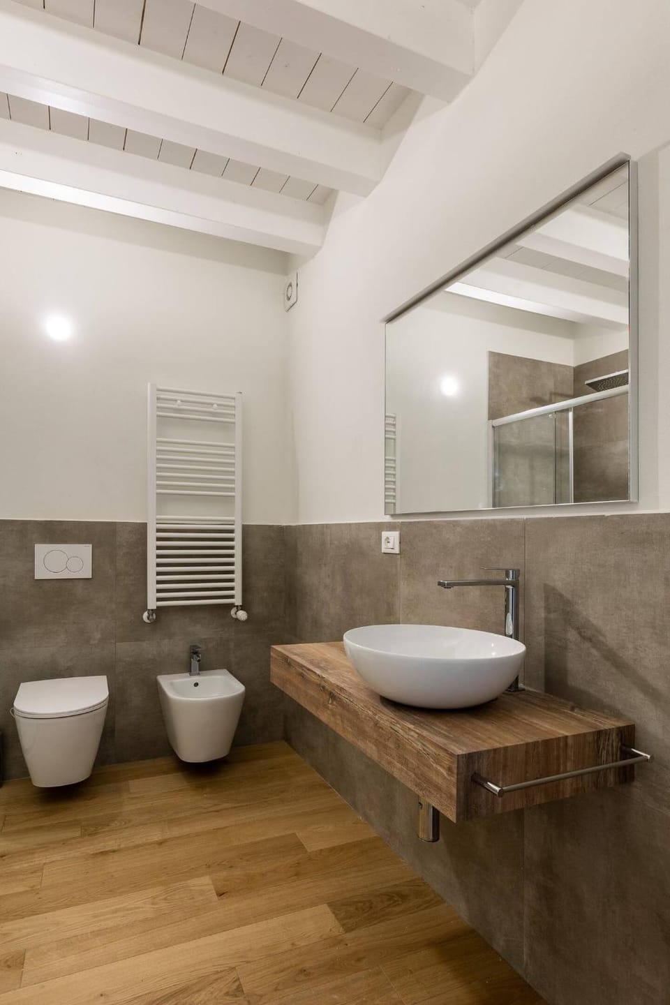 Shower, Toilet, bidet