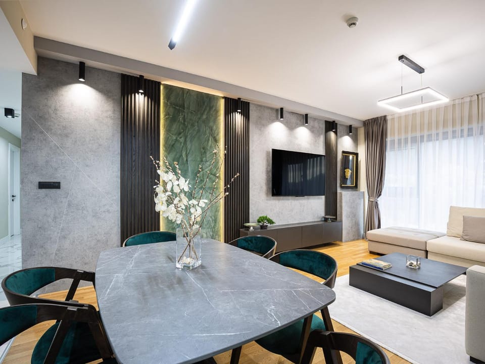 Living room, Dining area