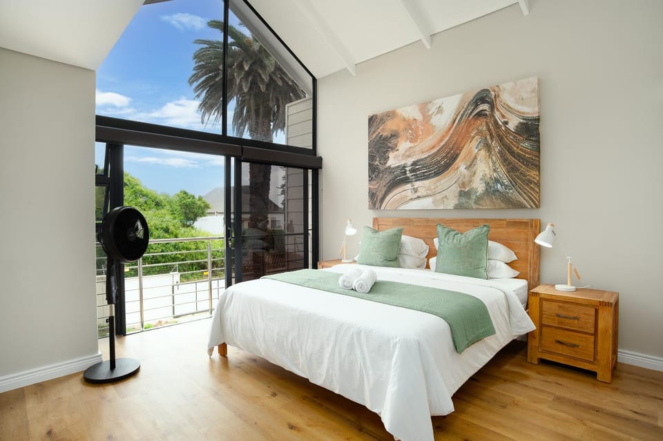 Misty Ocean - Wilderness Apartment in Western Cape