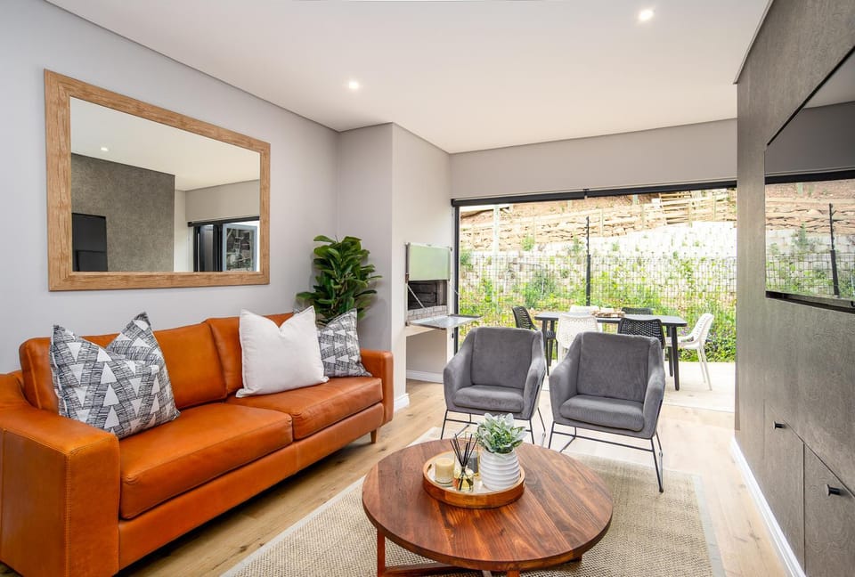 Misty Ocean - Wilderness Apartment in Western Cape