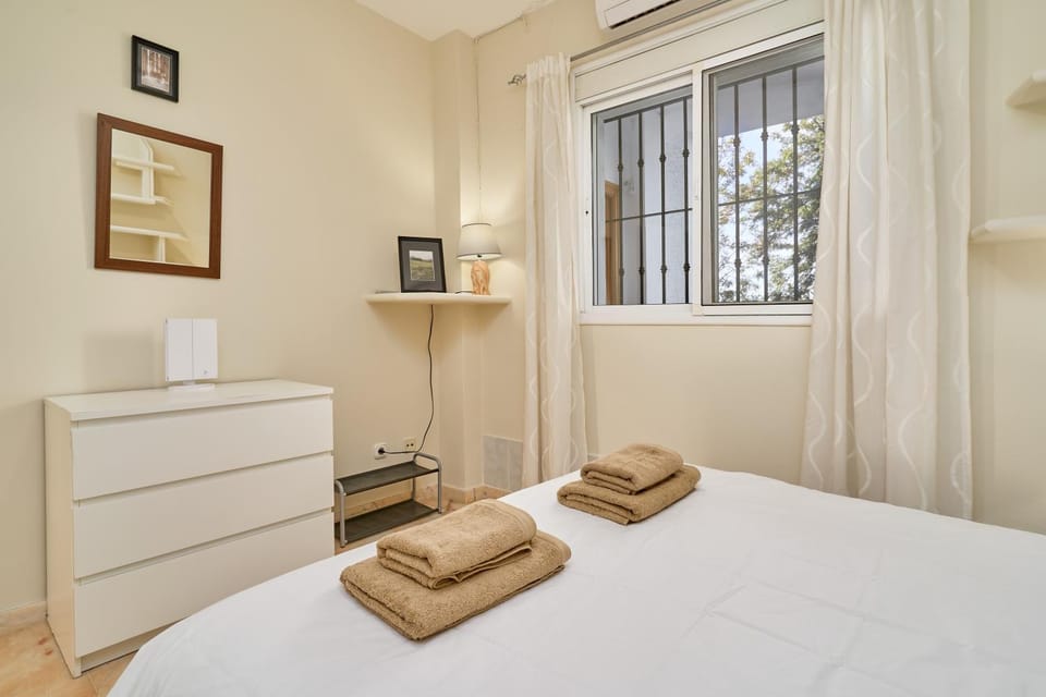 Living room, Bedroom