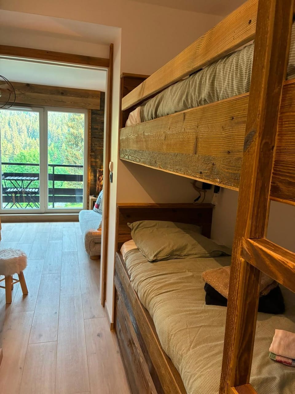 bunk bed