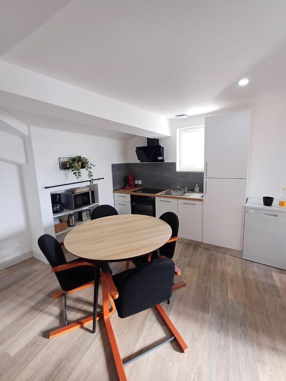 duplex chaumié, 4pers, wifi, parking privée Apartment in Occitanie