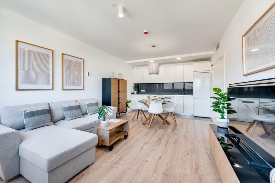 Kitchen or kitchenette, Living room, Dining area