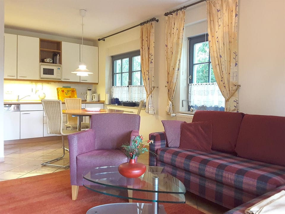 Eichenpark Haus 2 Wohnung 1 Apartment in Prerow