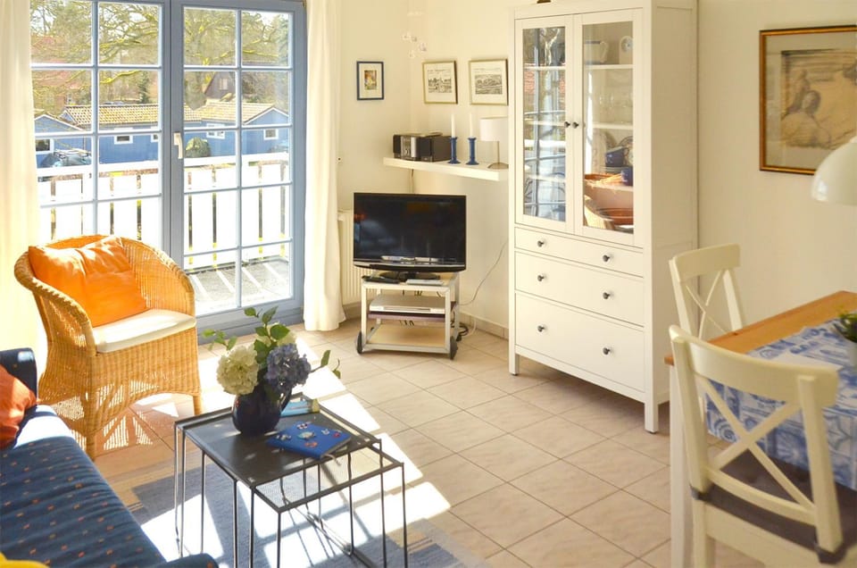 Eichenpark Haus 4 Wohnung 6 Apartment in Prerow