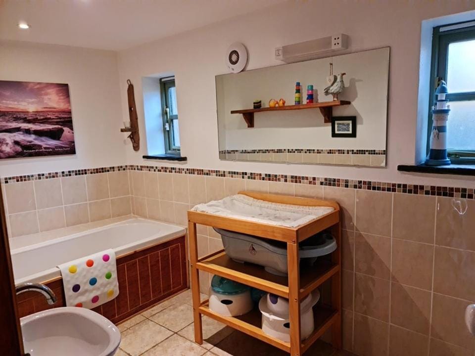 Park Court Barn House in Wales