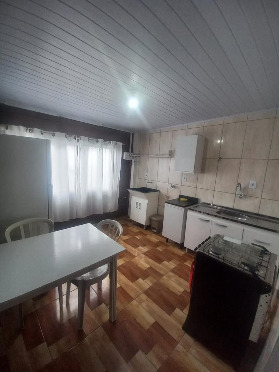 1 Apartamento por dia próximo ao parque Beto Carrero e a praia Apartment in Penha