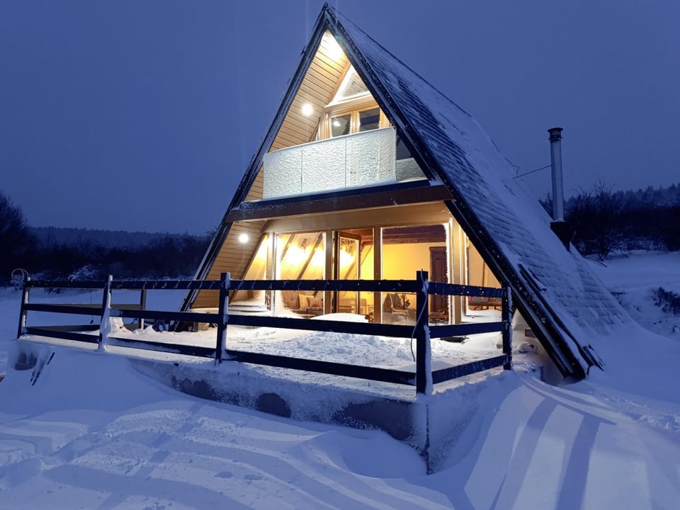 Property building, Night