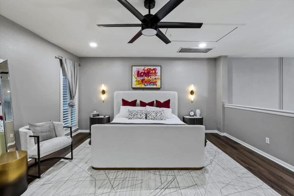 City Views Apartment - Near Minute Maid Park & Toyota Center House in Houston