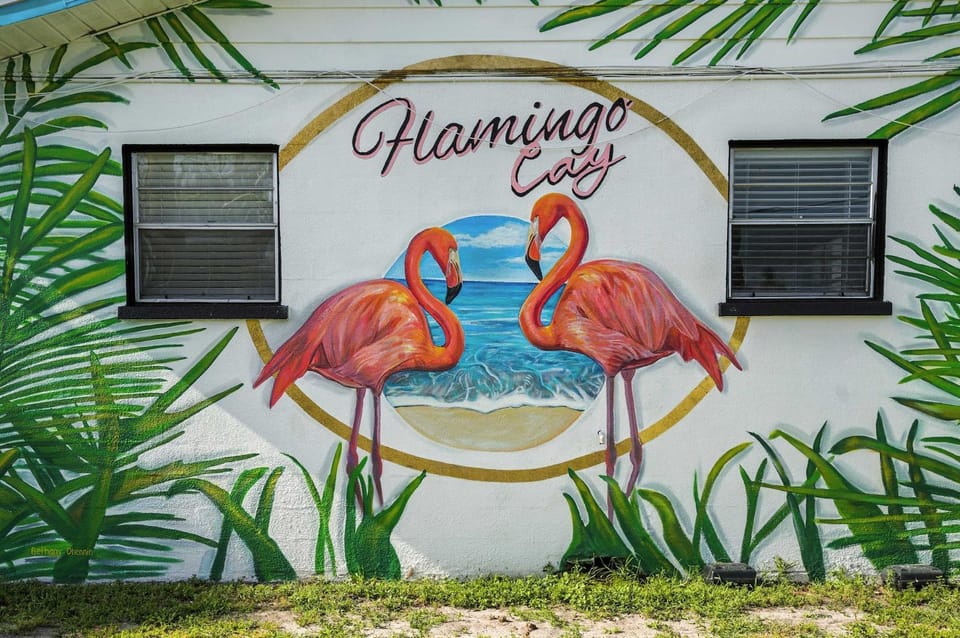Minutes to Anna Maria - Canal Hangout Onsite Apartment House in Bradenton