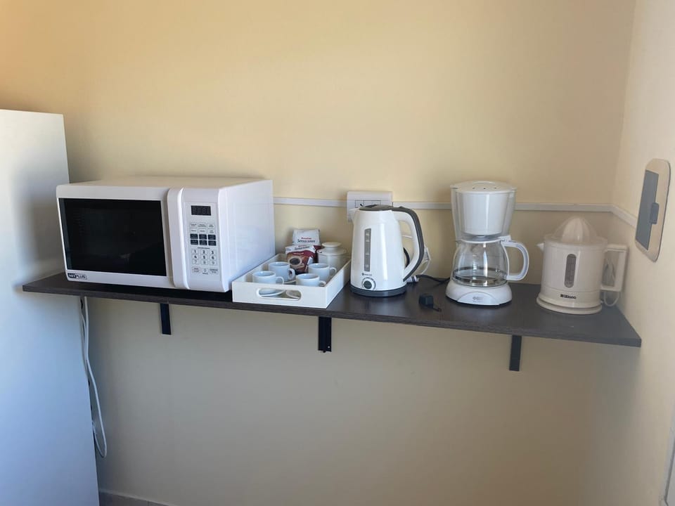 Coffee/tea facilities, Kitchen or kitchenette