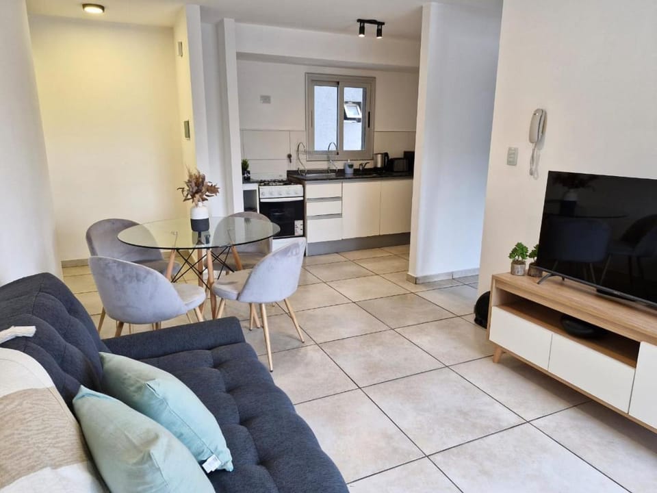 Espacio C Av PUEYRREDÓN con estacionamiento Apartment in Cordoba