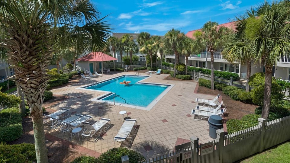 Rollin Tides House in South Walton County