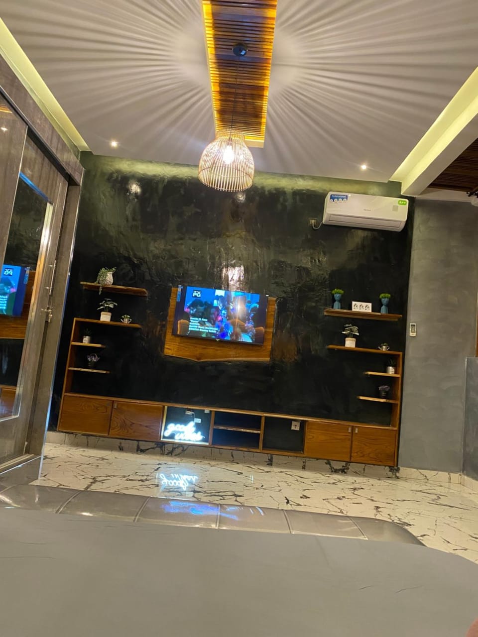 TV and multimedia
