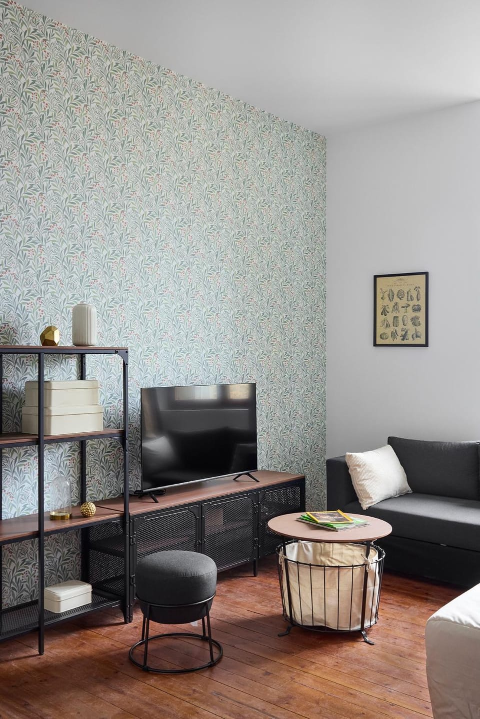 TV and multimedia, Living room, Seating area