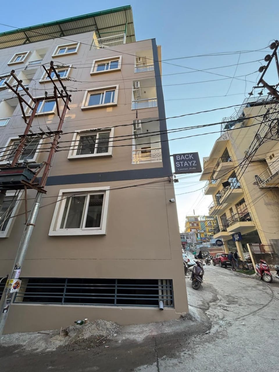 Property building, Street view