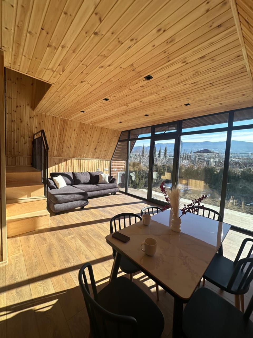 Living room, Seating area, Dining area