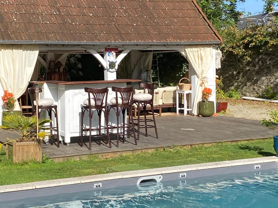 Le Jardin secret du Dr Papertian House in Normandy