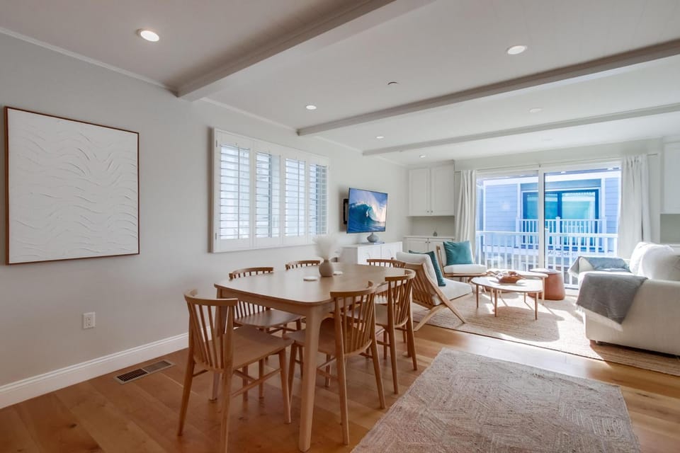 The Shores 8 House in La Jolla Shores