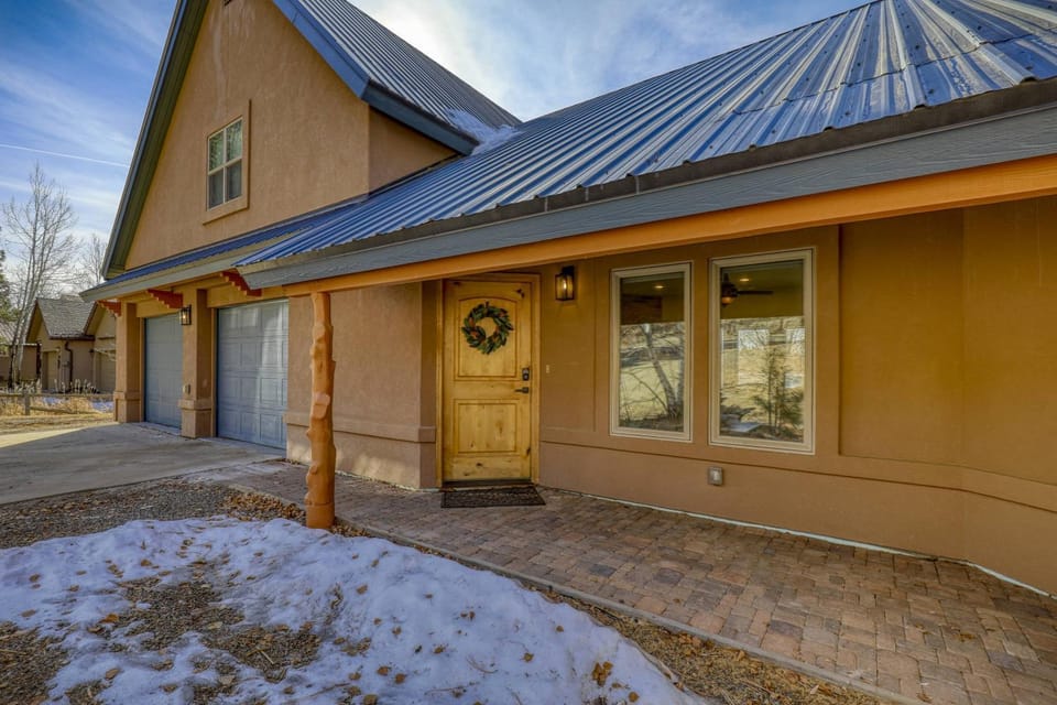 1816 CR 600 ("Majestic Lake Escape") House in Pagosa Springs