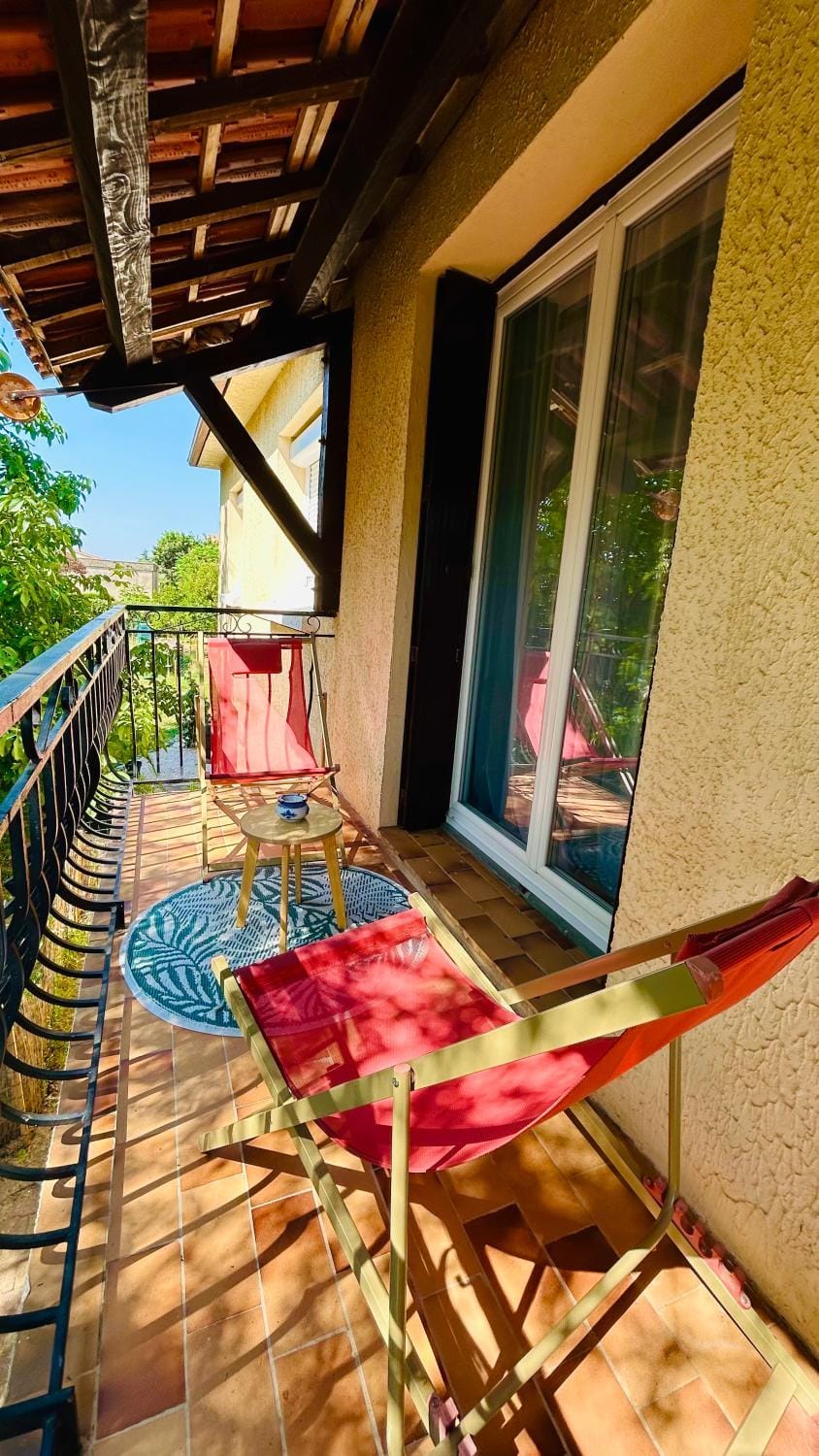 Chez le Grand Apartment in Béziers