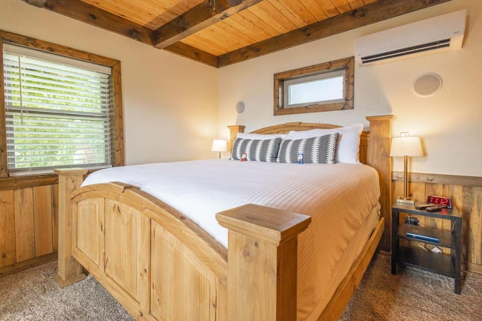 Canyon View Treehouse- Relaxing Getaway in Jasper with an Amazing View House in Buffalo River