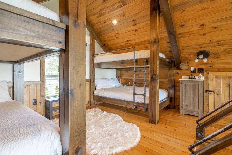 Canyon View Treehouse- Relaxing Getaway in Jasper with an Amazing View House in Buffalo River