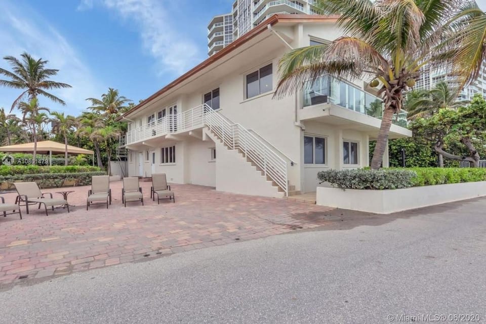 Oceanfront Villa On Semi-Private Holywood Beach House in Hollywood Beach