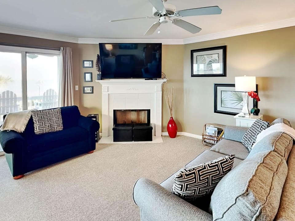 Dolphin Watch 7 Apartment in Tybee Island