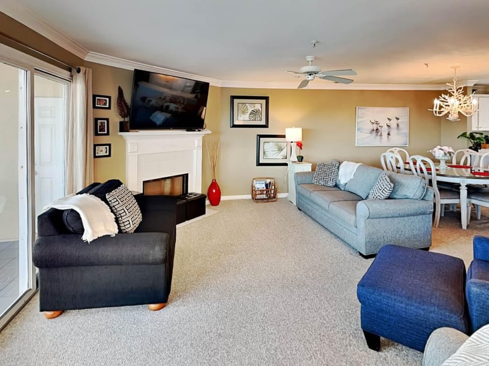 Dolphin Watch 7 Apartment in Tybee Island