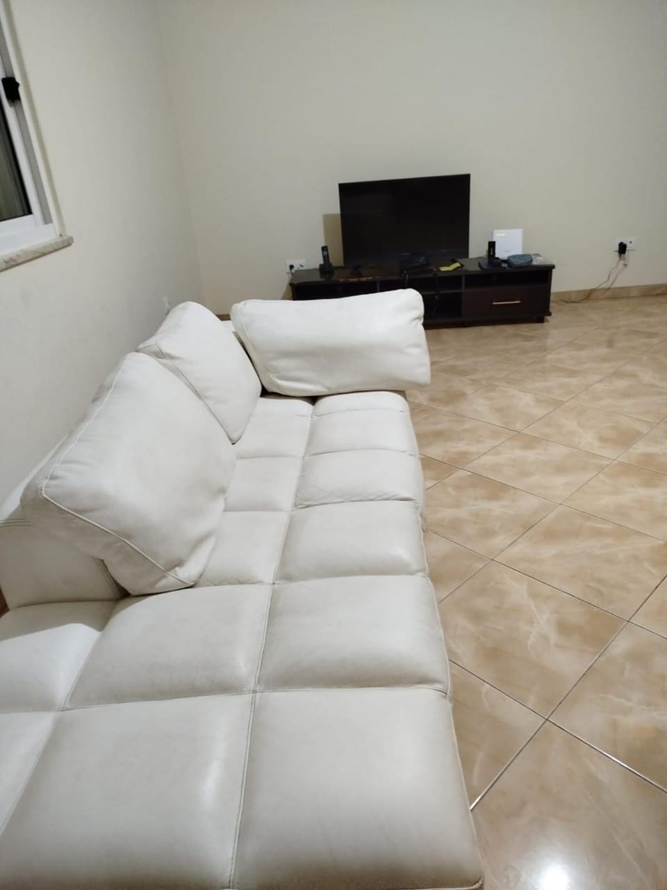 Apartamento espaçoso de 2 quartos amplos e mobilados Apartment in Praia