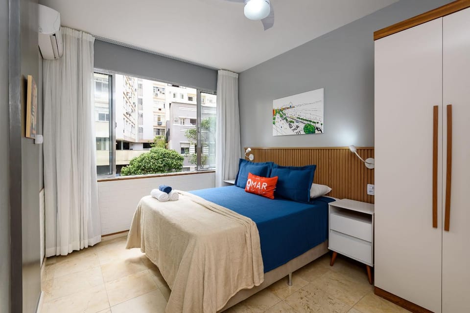 2BDRs 100m from Copacabana beach | AG 35/304 Apartment in Rio de Janeiro