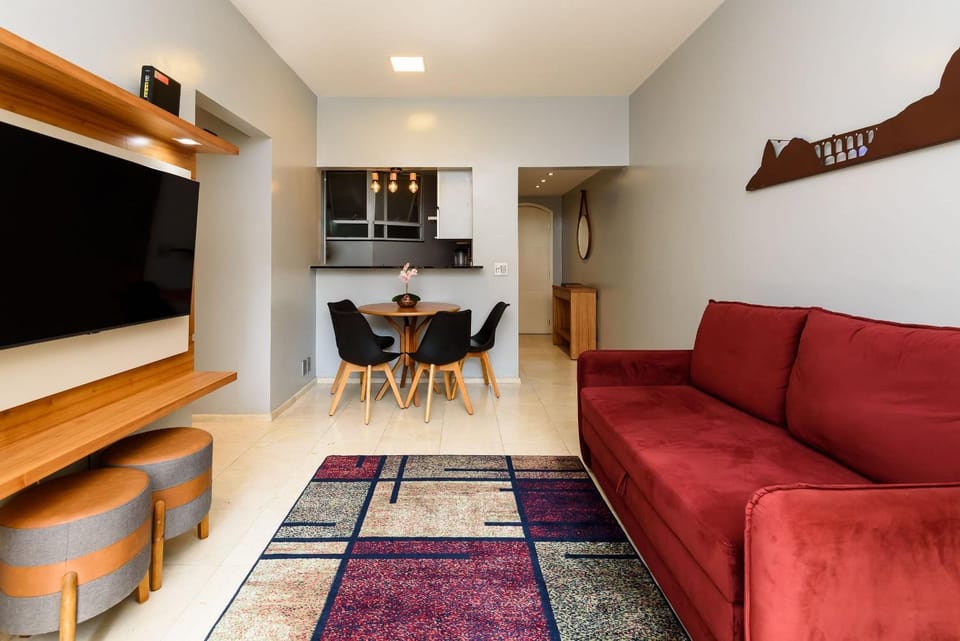 2BDRs 100m from Copacabana beach | AG 35/304 Apartment in Rio de Janeiro