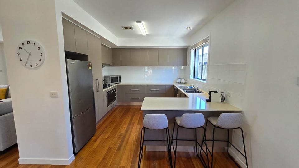 Snappy Springvale 3 Bed House House in Springvale