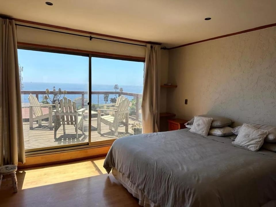 Casa vista al mar maitencillo House in Valparaíso Region