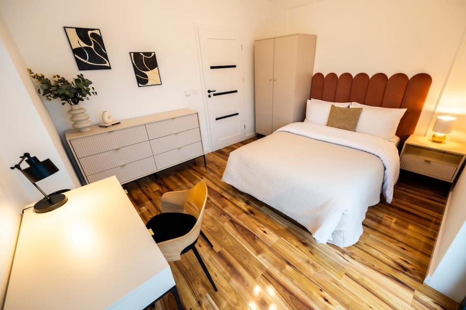 Luksusowy Apartament Przy Parku Apartment in Poland